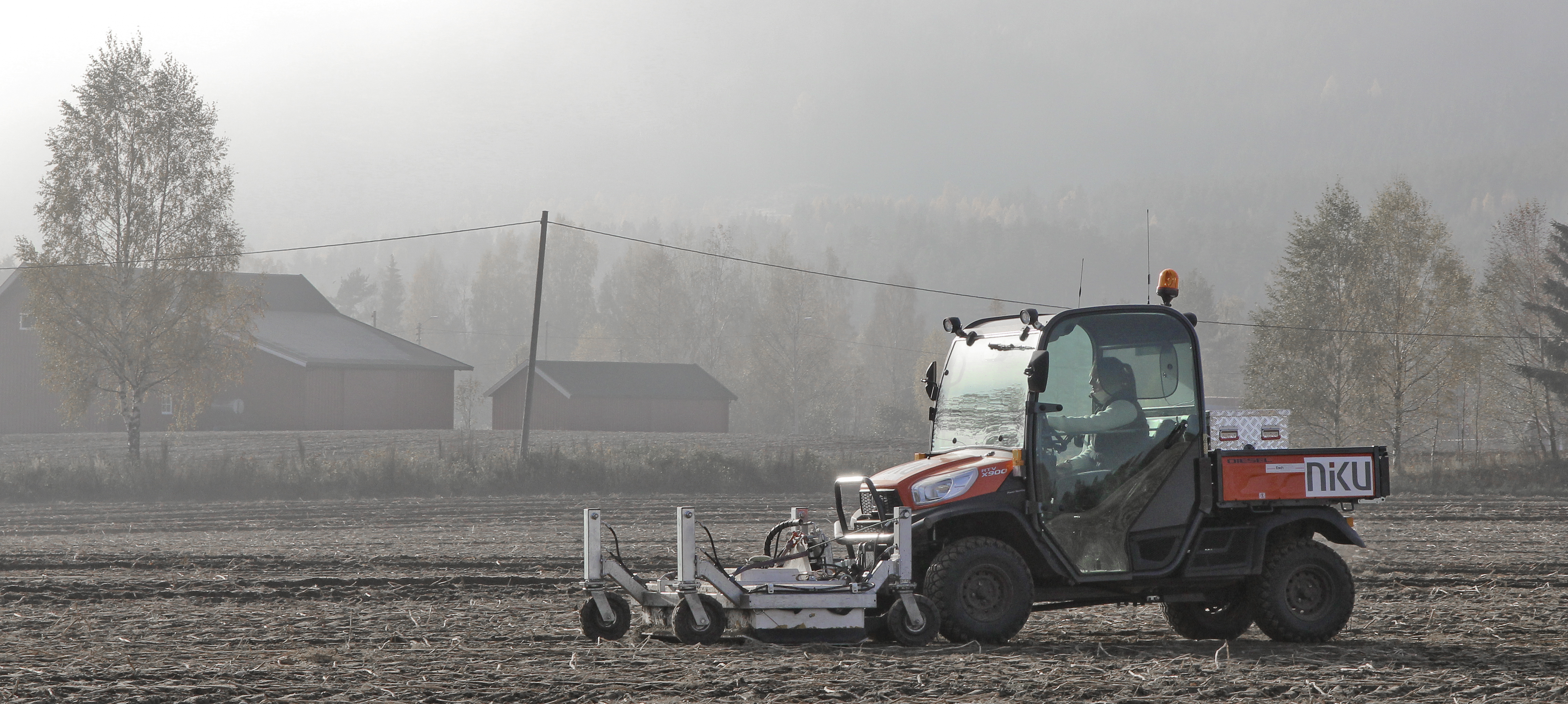 MALÅ MIRA georadarsystem ved Fyrilund kirkested, Kongsvinger. Foto:Lars Gustavsen, NIKU